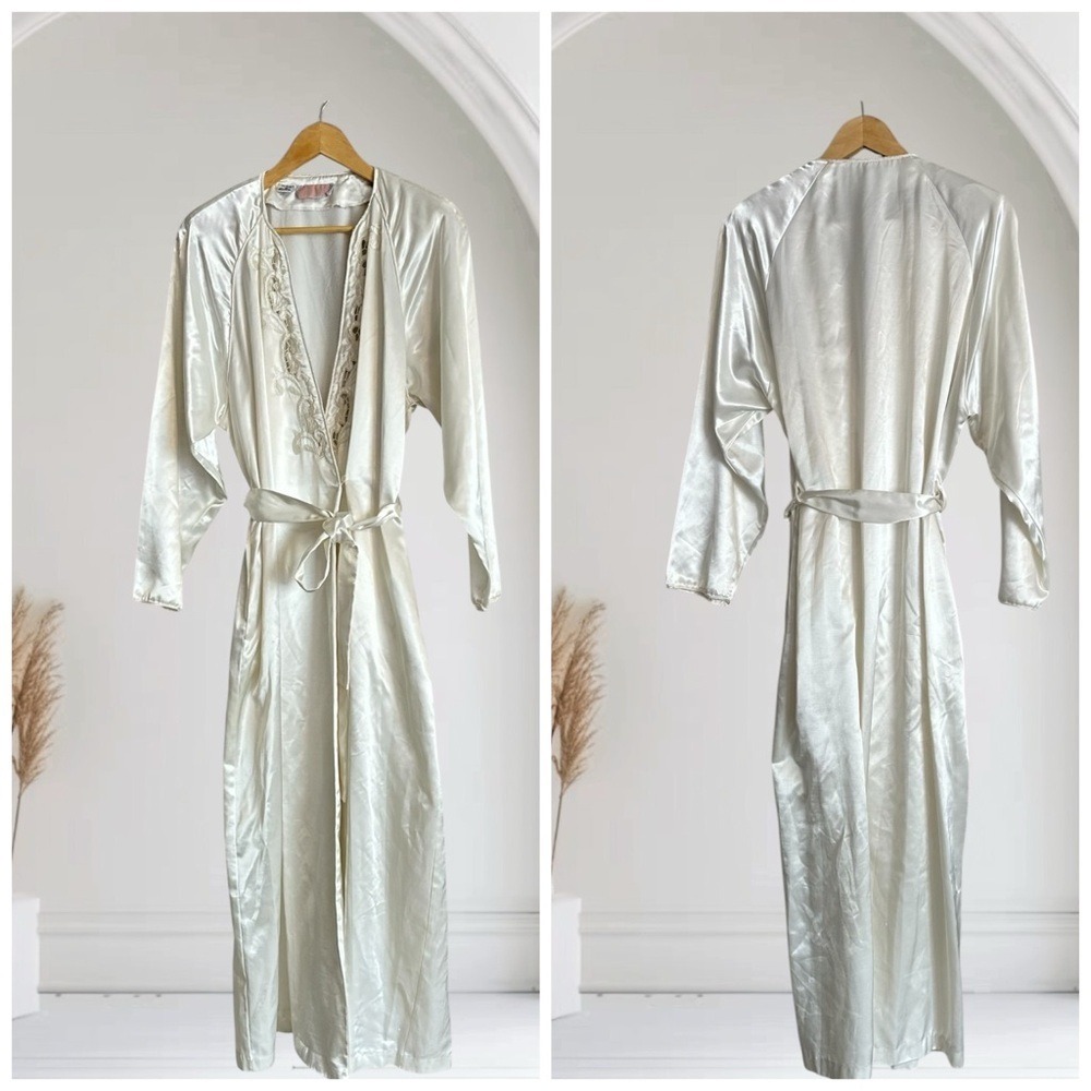 VTG Emily Daniell Ivory Nightgown Robe | Romantic Coquette, Old Hollywood Glam - Picture 12 of 13